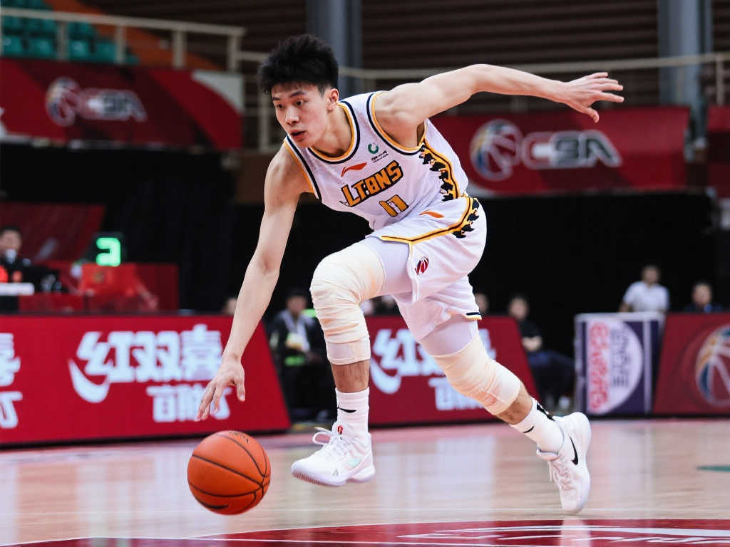 亚后防线增